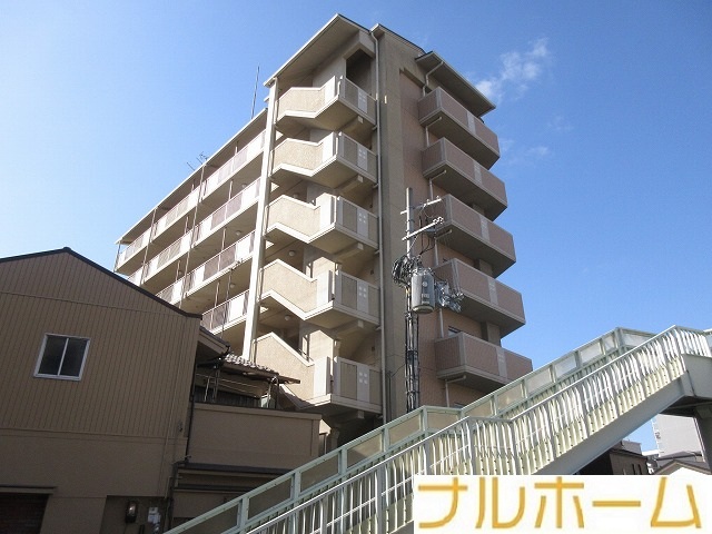 ＪＲ関西本線 東部市場前駅 徒歩9分 築22年