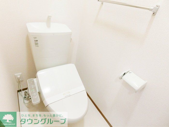 ＪＲ相模線 香川駅 徒歩10分 2階建 築11年のトイレ写真