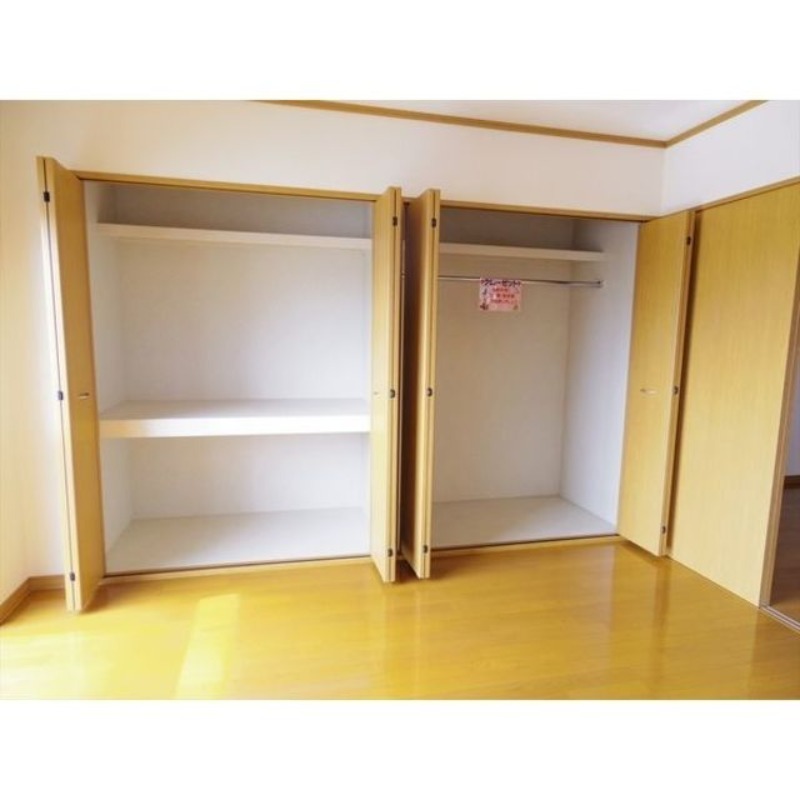 収納　図面と現状に相違がある場合には現状を優先
