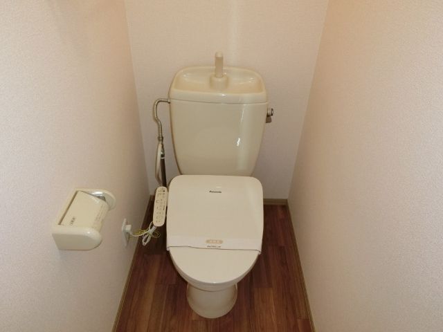 フォーラムワーゴ IIのトイレ写真