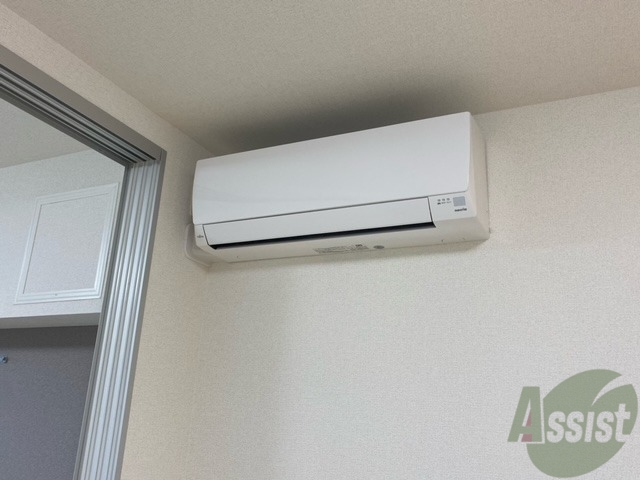 その他設備　エアコンはお部屋の角に、室温調整はおまかせ