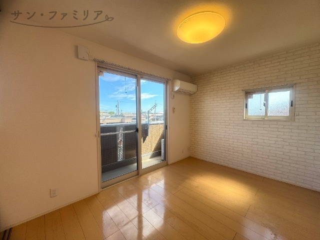 その他部屋・スペース　クリーニング前の写真となります。
