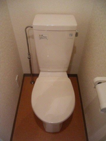 トイレ　※別部屋参考写真