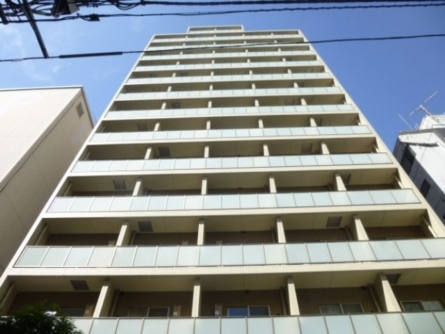 コンフォリア新宿御苑IIの外観写真