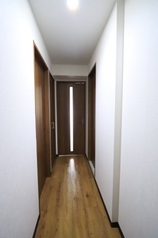 第2光ハイツの玄関写真
