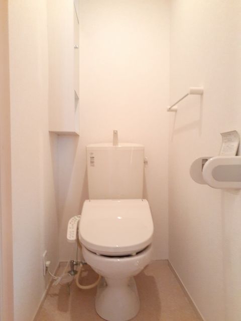 EXCEL COURTIIのトイレ写真