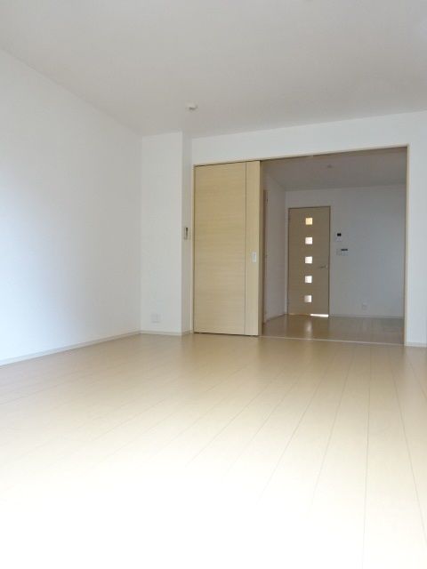 ブライトスクエアIIの居間写真