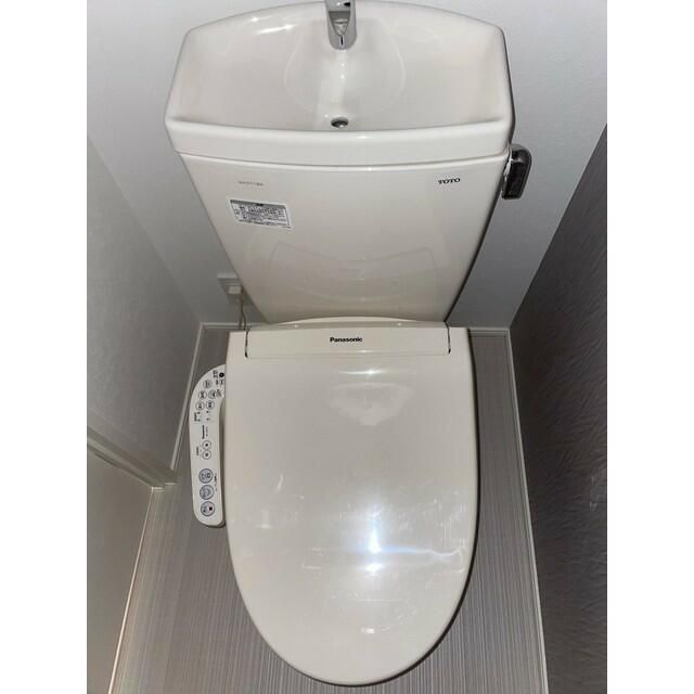 東京メトロ有楽町線 要町駅 徒歩10分 2階建 築10年のトイレ写真