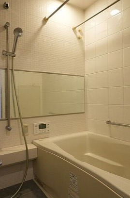 バス・シャワールーム　別部屋参考写真