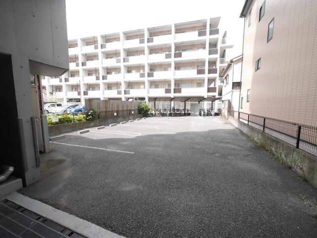 駐車場　★川崎駅徒歩圏内！自転車ですぐ通える立地です！★