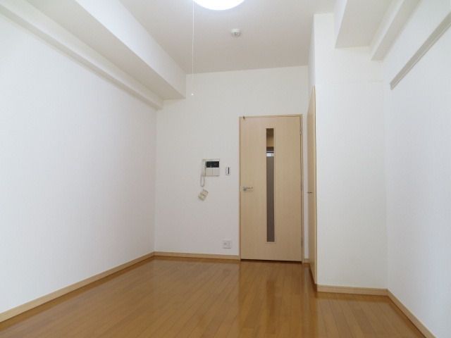 その他　ゆったりとした居間です