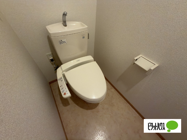 つくばエクスプレス 守谷駅 徒歩4分 4階建 築21年のトイレ写真