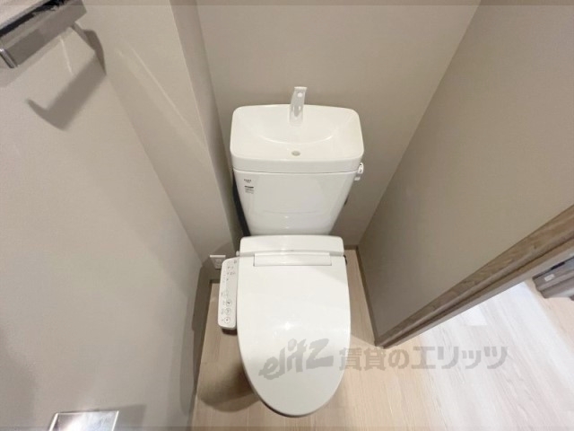 シュエットメゾン綾小路のトイレ写真