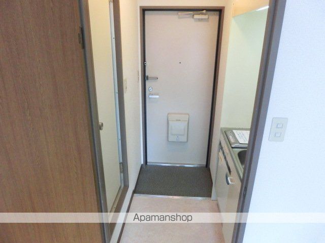 メビウス寝屋川レジデンスeastの玄関写真