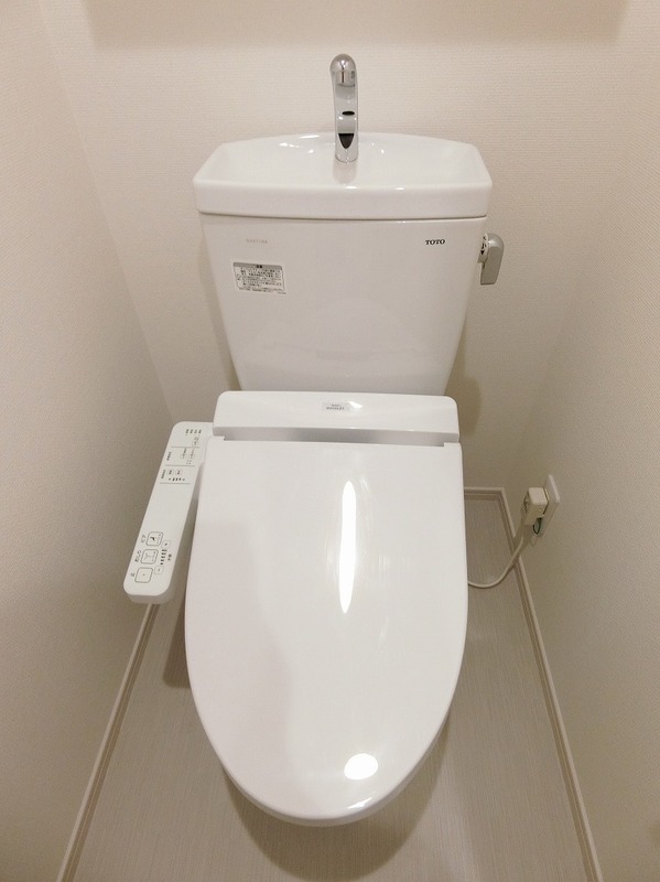 トイレ　シンプルで使いやすいトイレです