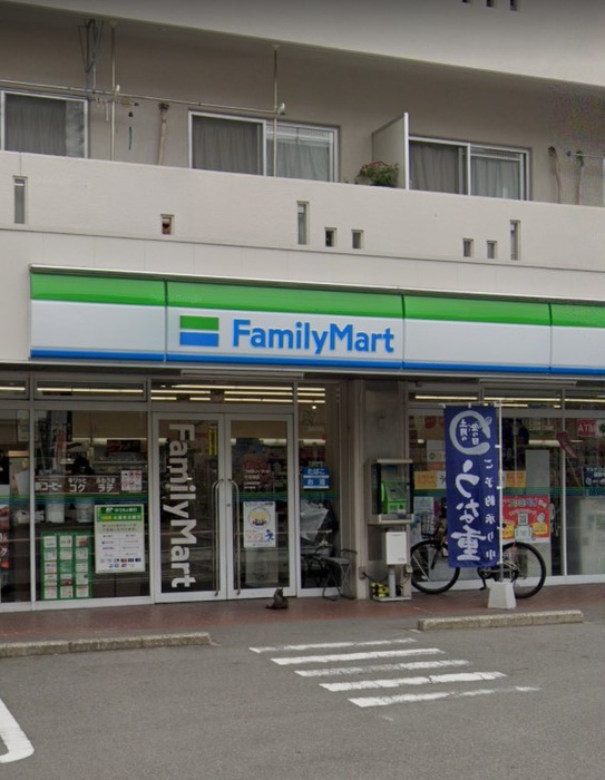 コンビニ　ファミリーマート　千成通店（コンビニ）まで90m