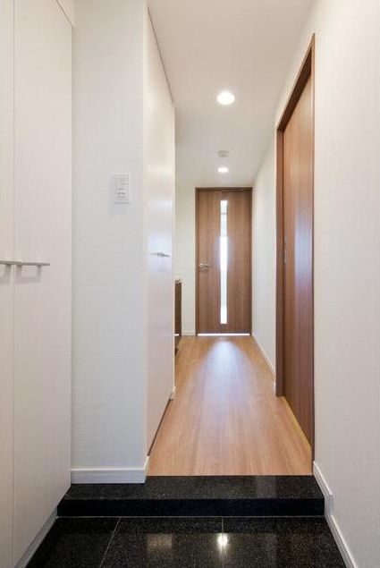 レファシア大森の玄関写真