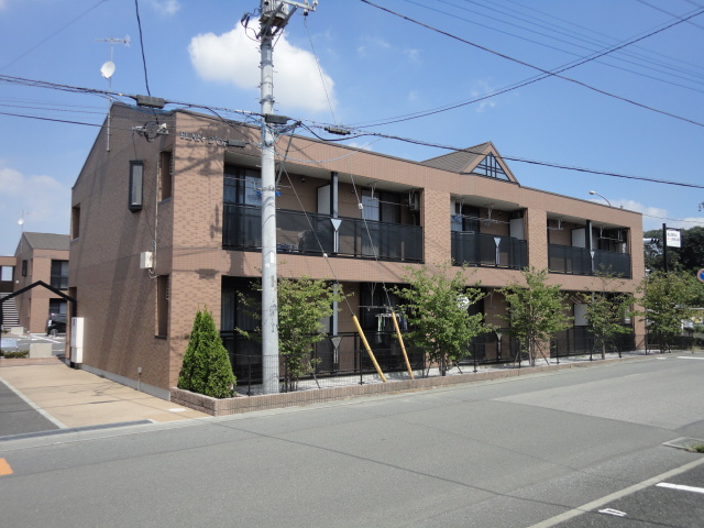 建物外観　外観写真（昼）