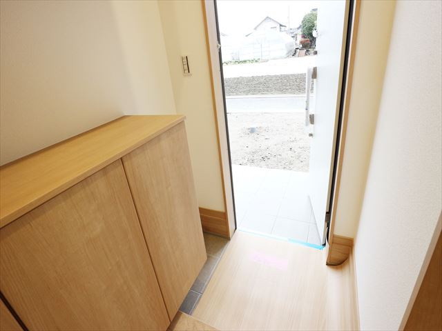 Afit川内の玄関写真