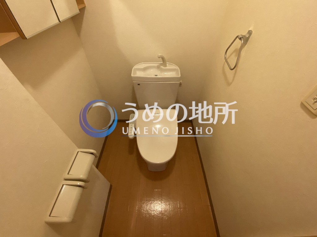 トイレ　トイレ