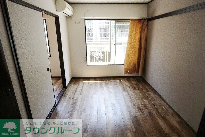 居室・リビング　リビング