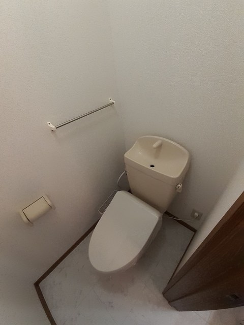トイレ　温水洗浄便座も設置済み◆