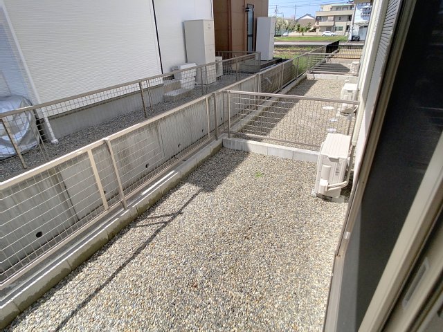 バルコニー　掲載写真は空室の別部屋を掲載しております。実際のお部屋と仕様