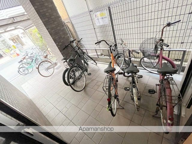 地下鉄長堀鶴見緑地線 松屋町駅 徒歩3分 9階建 築32年の外観写真