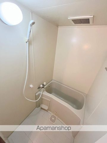 地下鉄長堀鶴見緑地線 松屋町駅 徒歩3分 9階建 築32年の風呂写真