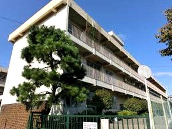 小学校　緑台小学校（小学校）まで531m