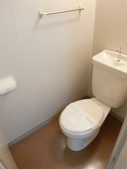 KMハイツのトイレ写真