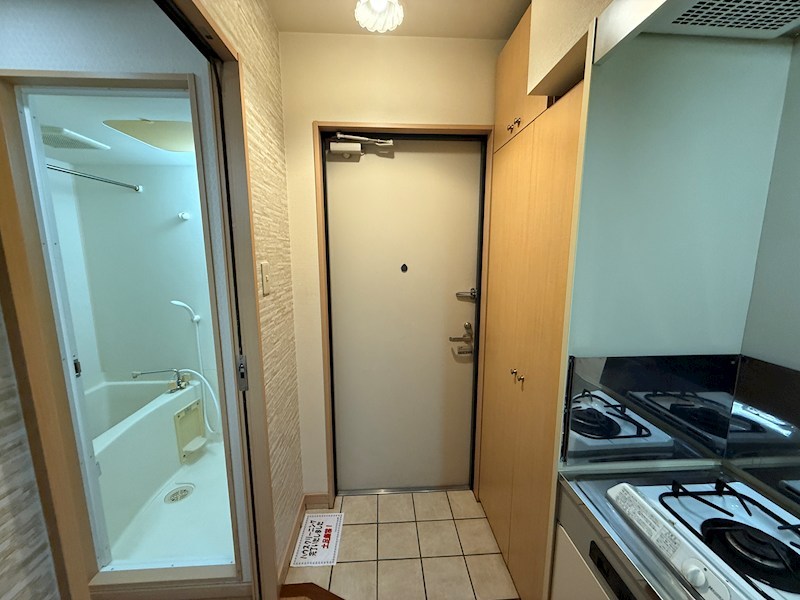 スーペリア本山の玄関写真