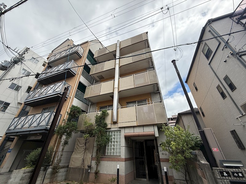 スーペリア本山の外観写真