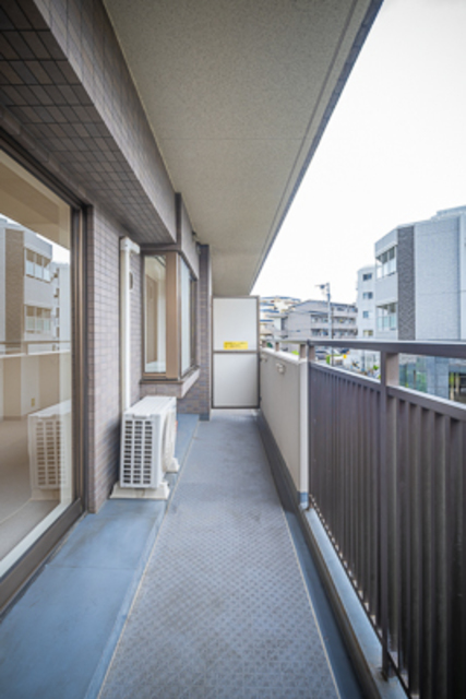 バルコニー　※写真は同タイプ住戸です。