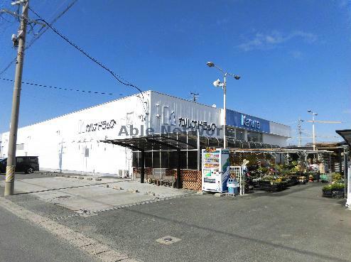 ドラックストア　カルナドラッグストア小坂井店（ドラッグストア）まで508m