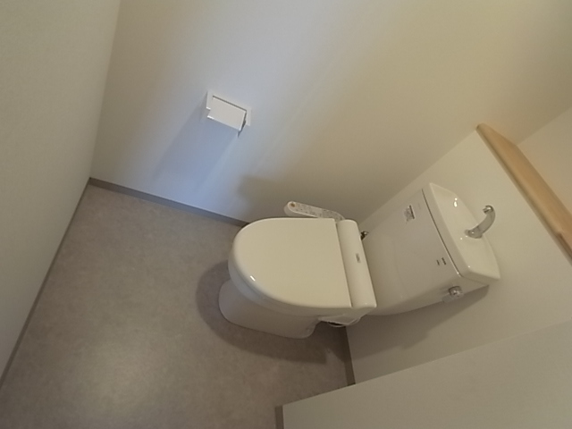 SUNNY COURT MEIWAのトイレ写真