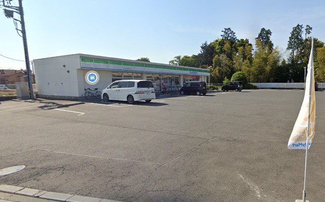 コンビニ　ファミリーマート さいたま大和田店（コンビニ）まで388m