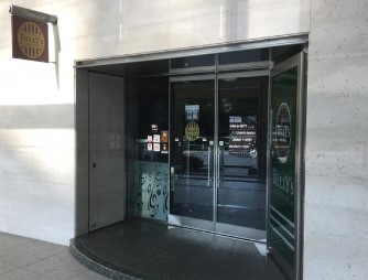飲食店　タリーズコーヒーIBM箱崎店（飲食店）まで400m