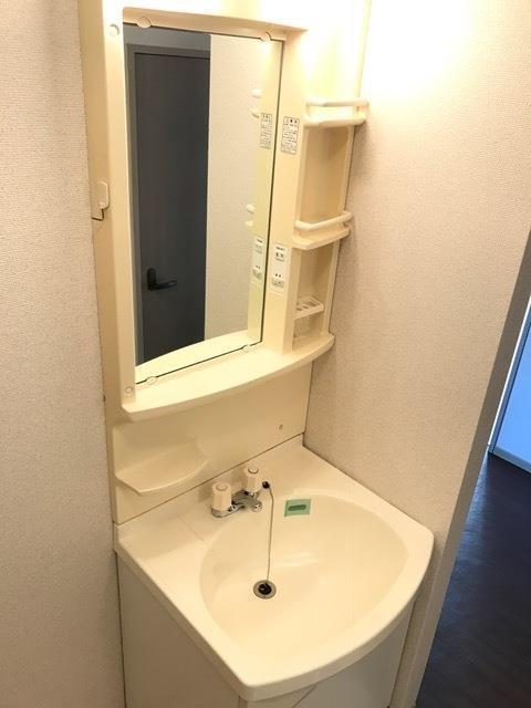 洗面設備　洗面化粧台