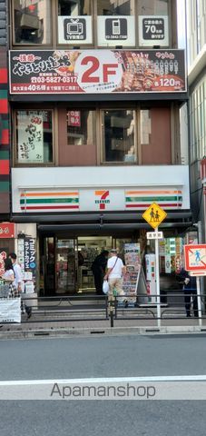 コンビニ　セブンイレブン（コンビニ）まで154m