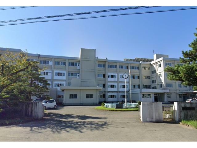 中学校　浜松市立積志中学校（中学校）まで540m