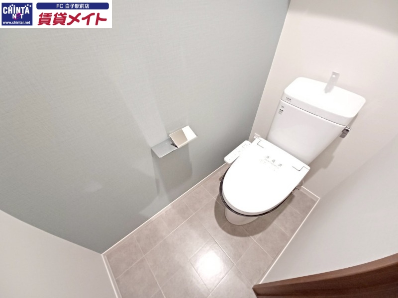 トイレ　別部屋参考写真です