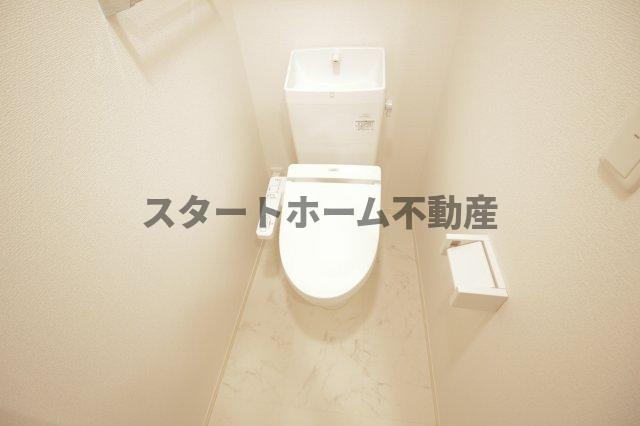 トイレ　ゆったりとした空間のトイレです