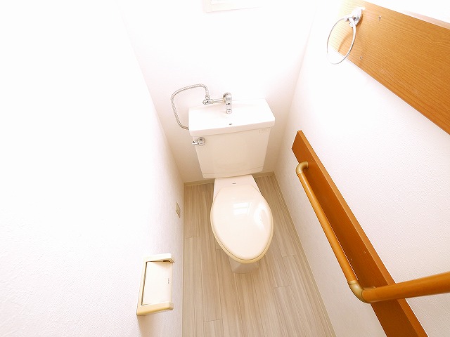トイレ　コンパクトで使いやすいトイレです