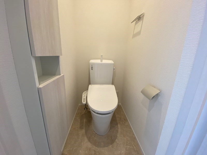 レガリア東園田のトイレ写真