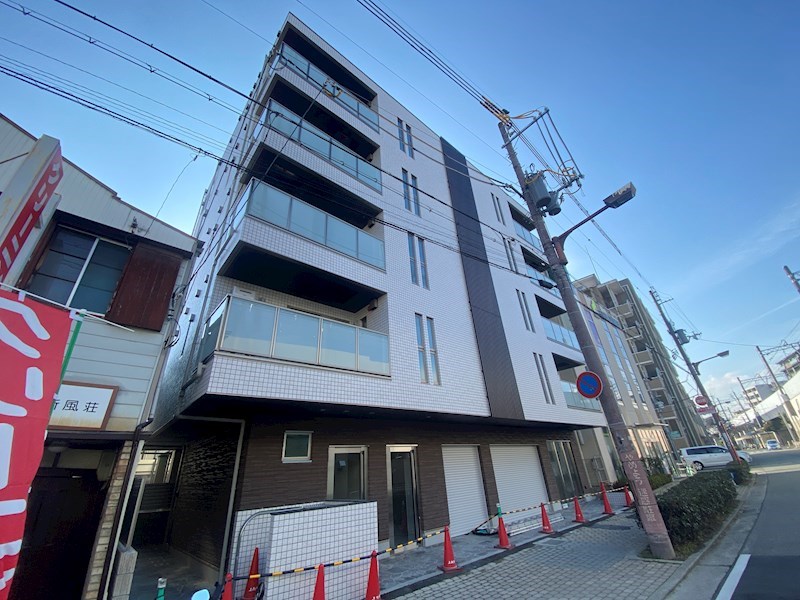 レガリア東園田の外観写真