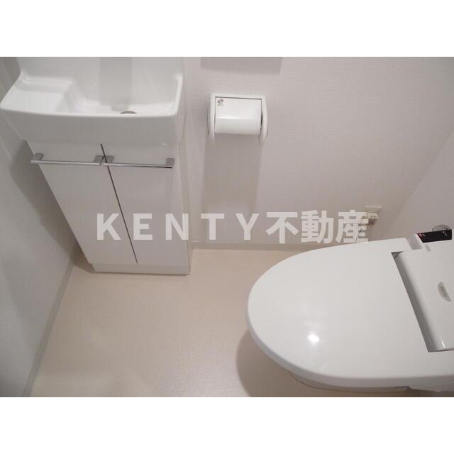 トイレ　トイレもきれいです