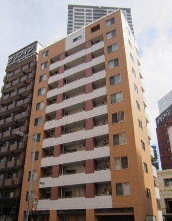 建物外観　オートロック完備