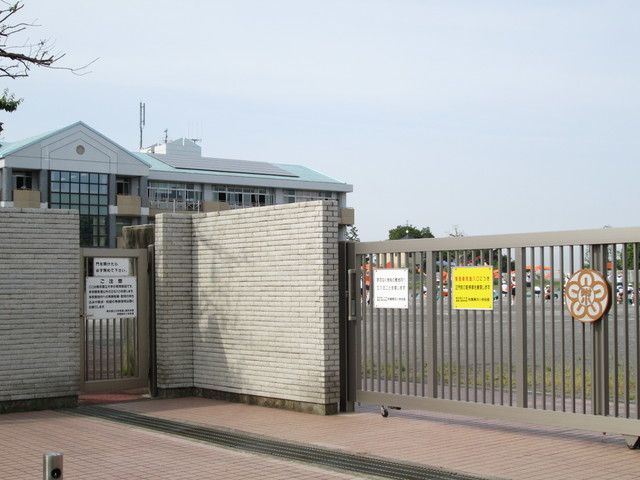 小学校　★★横浜国立大学横浜小学校（小学校）まで670m