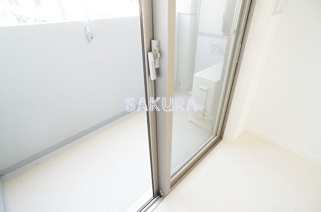 バルコニー　便利で嬉しいバルコニー付きです♪